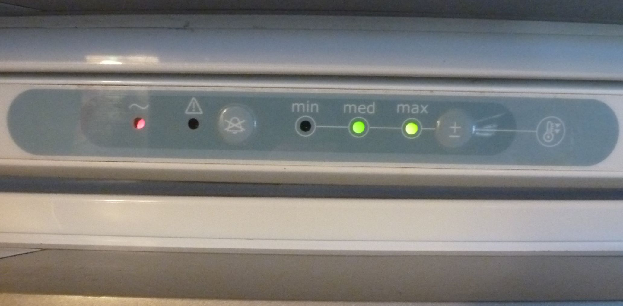 REFRIGIRATEUR CONGELATEUR WHIRLPOOL ARG 773 POUR FORUMS P1400727 .JPG